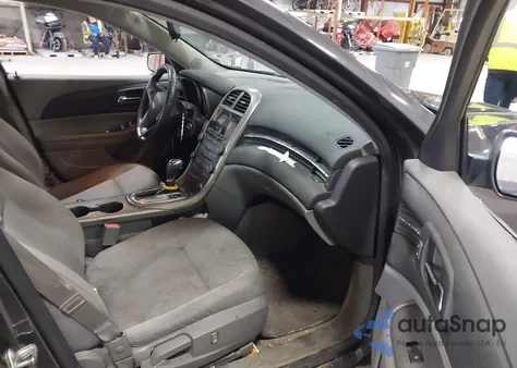 2013 Chevrolet Malibu 1Ls z USA, uszkodzony, nr VIN 1G11B5SA7DF270890